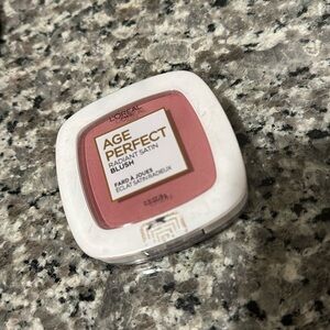 L’Oréal Be perfect radiant satin blush